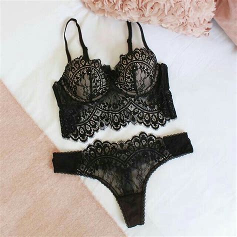 Chicas En Bikini Y Ropa Interior