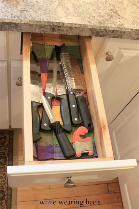 While Wearing Heels: DIY Custom Knife Drawer