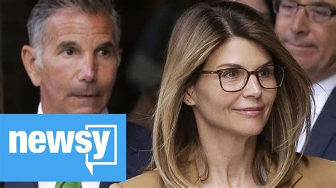 Lori Loughlin Gets October Court Date Youtube