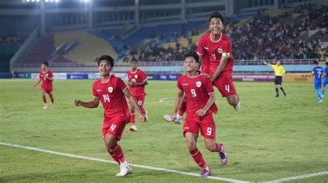 Nova Arianto Bakal Jajal Seluruh Pemain Timnas Indonesia Di Piala Aff U