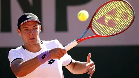 Kamil Majchrzak awansował do 2 rundy French Open 2021 Sport Radio ZET