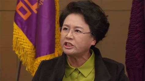 HOT 황금무지개 회 양의 탈을 쓴 늑대놈 회의장에 들어온 강정심 박원숙 YouTube