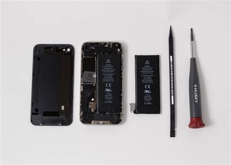 Gadget Reviews: iFixit Replacement iPhone 4 Battery