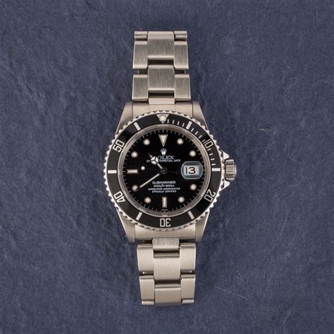 Buy Used Rolex Submariner 16610 | Bob's Watches - Sku: 152903