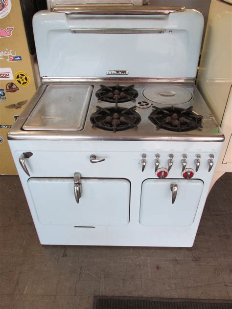 Everything You Need To Know About Buying Antique Appliances Estate