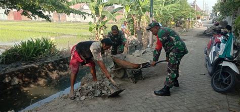 Karya Bakti TNI Wujud Kemanunggalan TNI Dan Rakyat