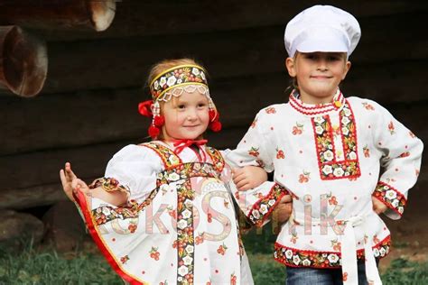 Дети В Народных Костюмах Картинки - 23 фото