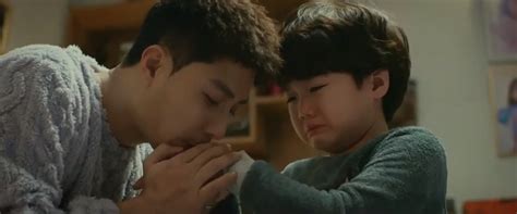 Anh chồng hot nhất phim Việt giờ vàng gây bất ngờ với hành động lạ lại có trà xanh xuất hiện