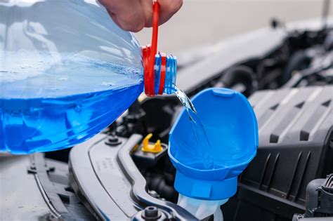 Descarte Una oración multitud liquido para el radiador del coche