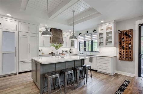 20 Dreamy Farmhouse Kitchen Design Ideas - Home Decoration and ...