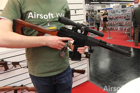 Airsoft Nu Nyheter IWA 2014 King Arms Och CAA Airsoft