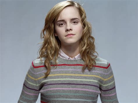 Emma Watson Innocence Simple Background Hermione Granger Studio