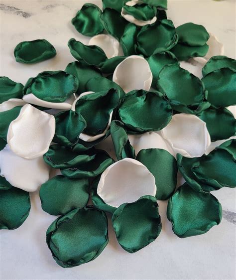 Forest Green Wedding Decor Emerald Flower Petals Wedding Etsy