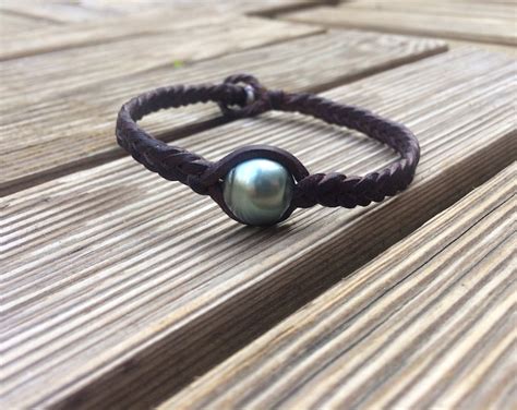 Tahitian Pearl Bracelet Tahitian Pearl and Leather Bracelet - Etsy