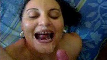 Coni Promotora Hot Arrodillada Chupandolo Rico Y Terminan En Su Carita XNXX