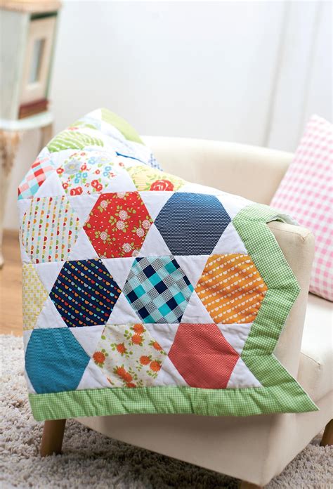 Honeycomb Moda Happy Go Lucky Hexagon Quilt Free Sewing Patterns