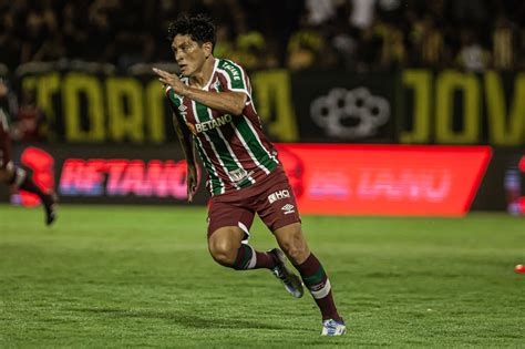 Germán Cano iguala seu maior jejum de gols pelo Fluminense EXPLOSÃO