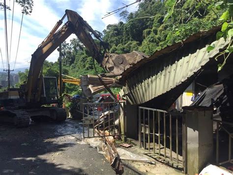 違建卡拉ok拒自拆 新北市府鐵腕強制拆除 社會 中時