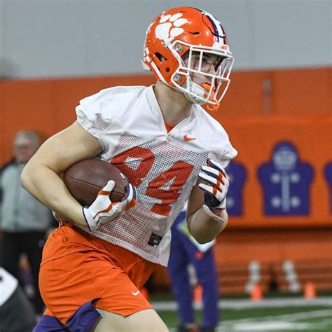 Read Clemson Fb Position Preview Te The Roar Blog Clemson Sc