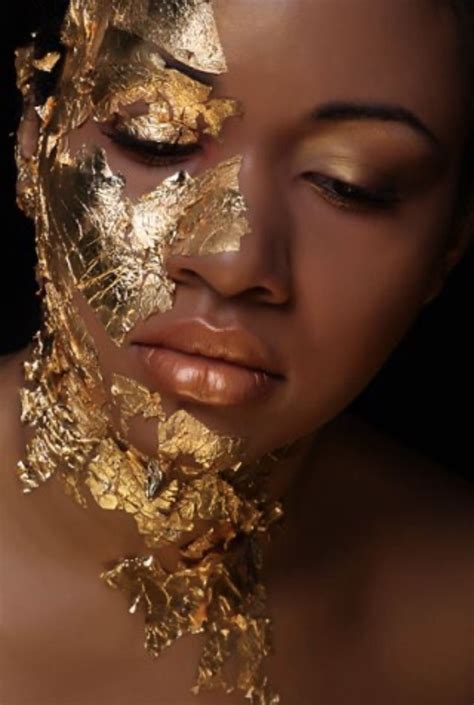 Pin By Marsera On Gold Makeup Looks Gold Makeup Black And Gold