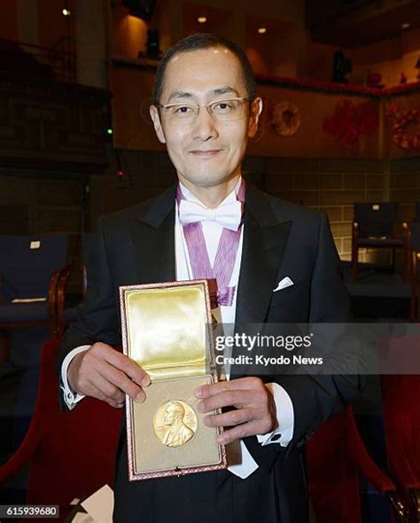 Nobel Prize In Medicine Shinya Yamanaka Attends Award Ceremony Photos ...