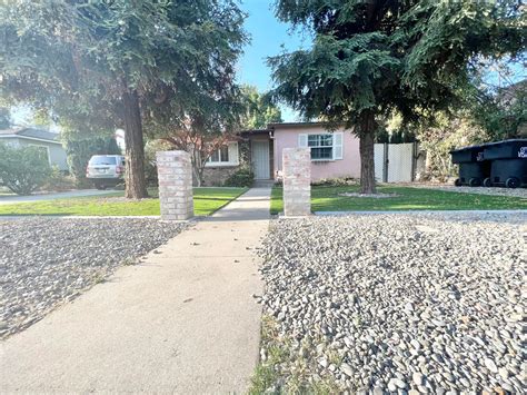 2945 E College Avenue, Visalia, CA 93292 - See Est. Value, Schools & More