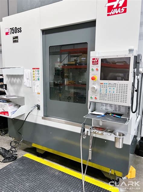 Used Haas Umc Ss Universal Machining Center For Sale