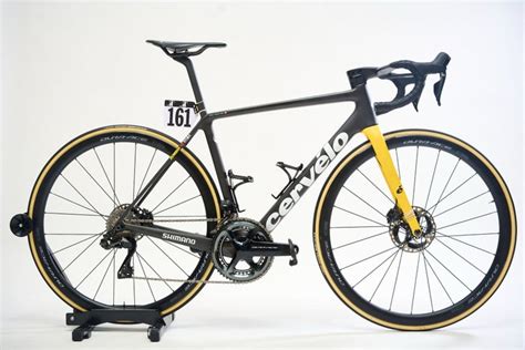 Team Jumbo Visma Tour De France 2022 Jonas Vingegaard Cervélo R5