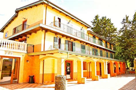 HOTEL LA VALLE DELL'AQUILA - Prices & Reviews (Italy/Abruzzo)