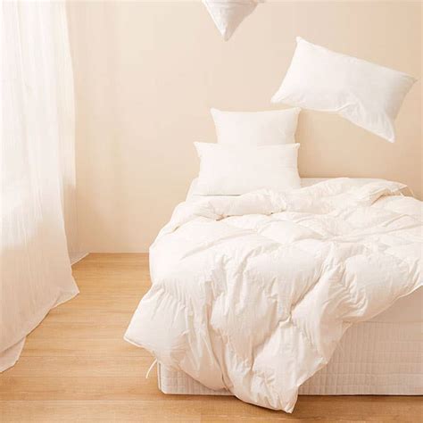 How to Care for Quilts, Duvets, Pillows and Bedding Basics
