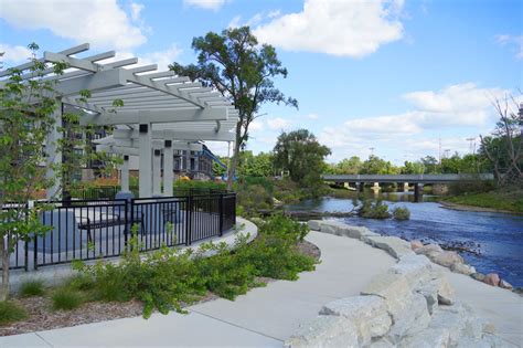 Elkhart Riverwalk | R. Yoder Construction