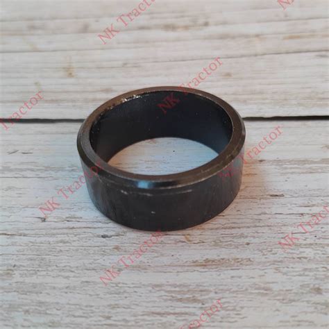 ยันม่าร์ EF453 / EF494 ( T / TLX ) ปลอกรองลูกปืนเพลากลาง / บูชซีลเพลา ...