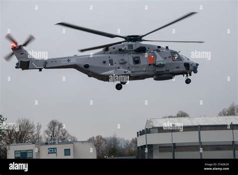 De Noviembre De Baviera Donauw Rth Un Helic Ptero De Combate