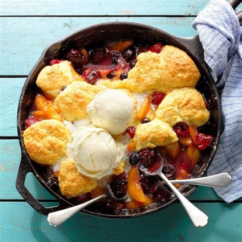 10 Easy Peach Cobbler Recipes Taste Of Home