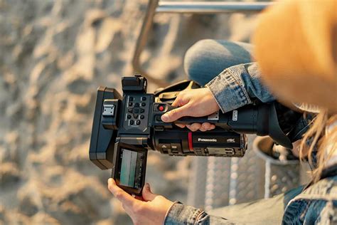 Panasonic Announces The AG CX350 A High End Handheld Recorder With 4K