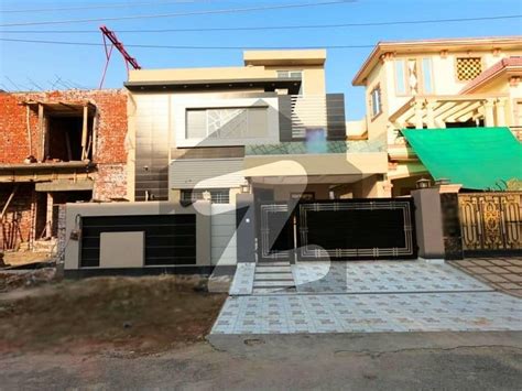 10 Marla Brand New Double Story House For Sale In Central Park Central