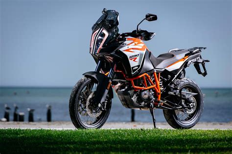 Review Of Ktm Super Adventure R Pictures Live Photos