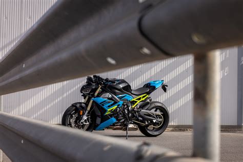 Bmw Goes Wild With Four Refreshed Superbikes And Hyper Naked Motorcycles Autoevolution