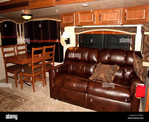 Fifth wheel interior living area rv hi-res stock photography and images ...