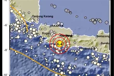 Gempa Magnitudo 6 4 Guncang Garut Getaran Terasa Di Bandung Hingga