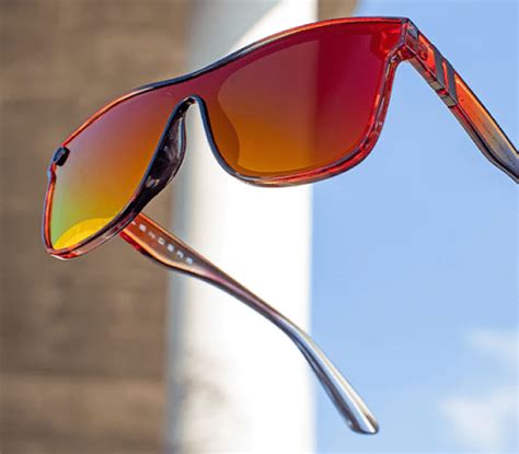 Blenders Eyewear Review - Can They Take Down Oakley? - iReviews