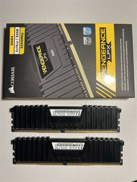 Оперативная память 32GB - CORSAIR Vengeance LPX DDR4 3200MHz 2x16GB: 2 ...