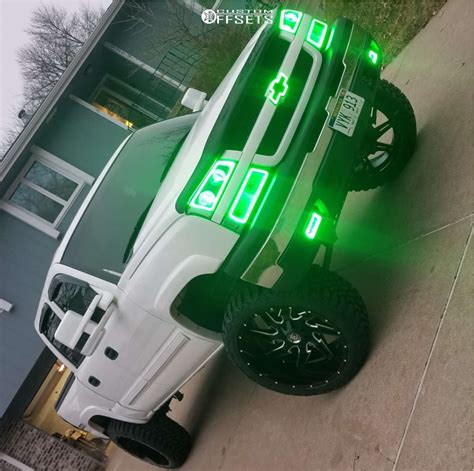 2004 Chevrolet Silverado 1500 With 24x12 44 Hardcore Offroad Hc05 And