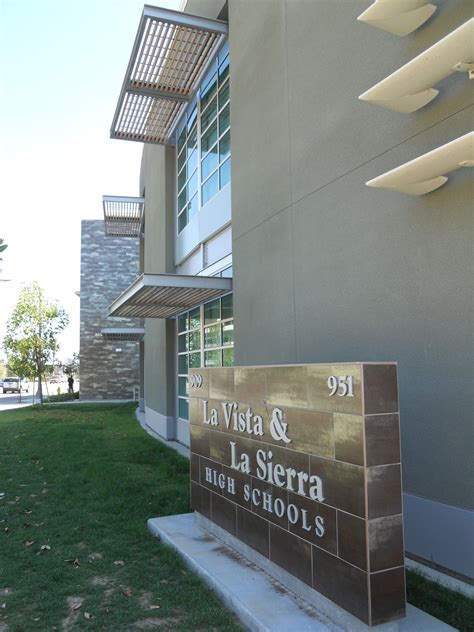 La Sierra/La Vista High Schools in Valencia, CA (Fullerton Joint Union ...