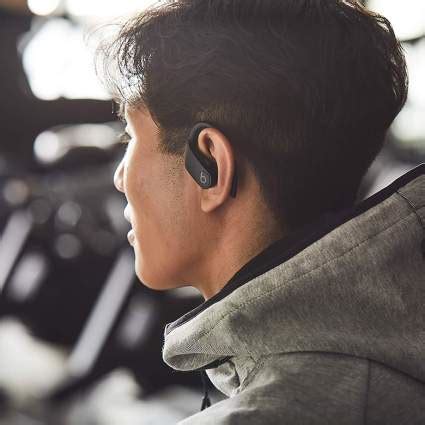 11 Best Wireless Headphones for Gym Workouts (2019)