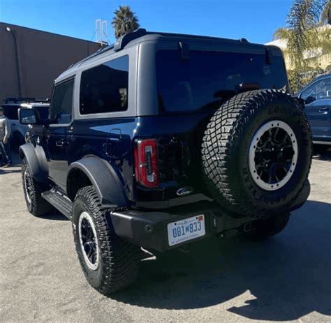 Antimatter Blue Bronco 2-Door Outer Banks Pics | Bronco6G - 2021+ Ford ...