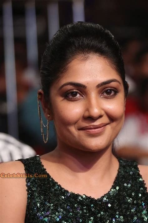 Kamalini Mukherjee Hot Photos Celebstills Indiatimes