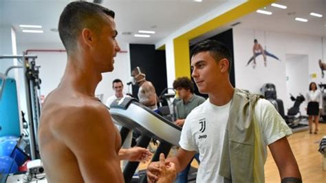 Juventus Per Ronaldo Allenamento E Post Sui Social La Repubblica