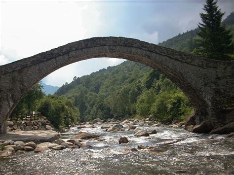 Historical Development of Bridges - Ancient and Greatest Bridges