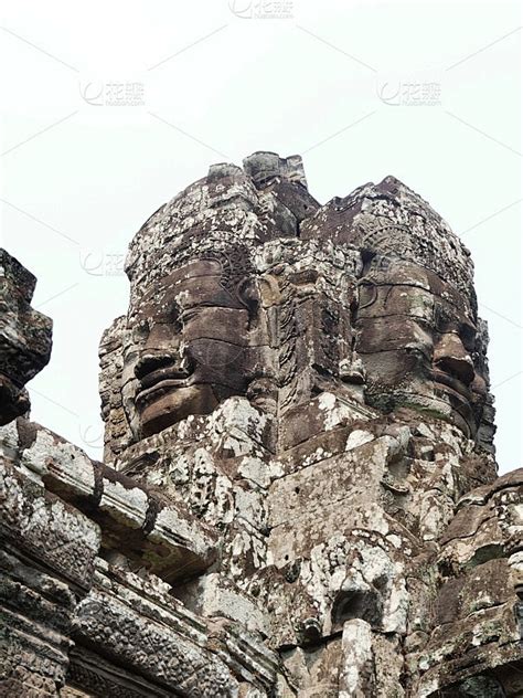 巴扬寺暹粒省吴哥窟的庙宇建筑群于1192年被联合国教科文组织列为世界遗产由柬埔寨国王耶跋摩七世